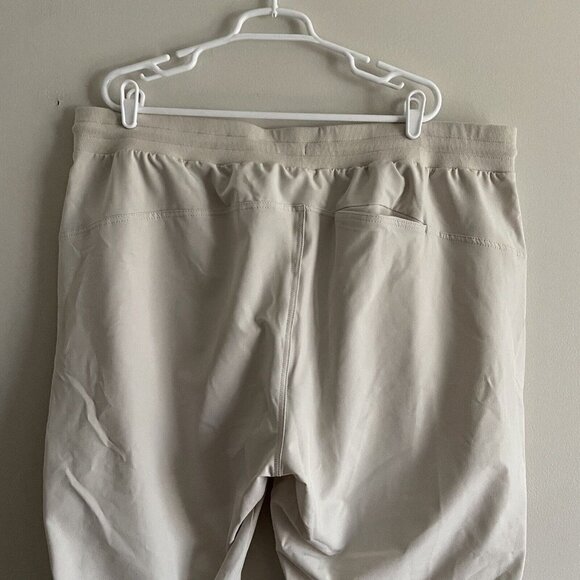 Old Navy Wmn Plus XXL Beige Drawstring Waist Pocketed Dry Quick Jogger Pants - Picture 6 of 8